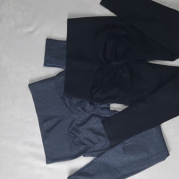 Bundle of 2 SHEIN Leggings buttscrunch - Picture 3 of 8